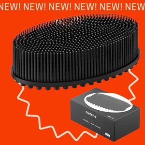 NEW!! Metene Silicone Body Scrubber, Exfoliating Body Scrubber - All Skin Types!